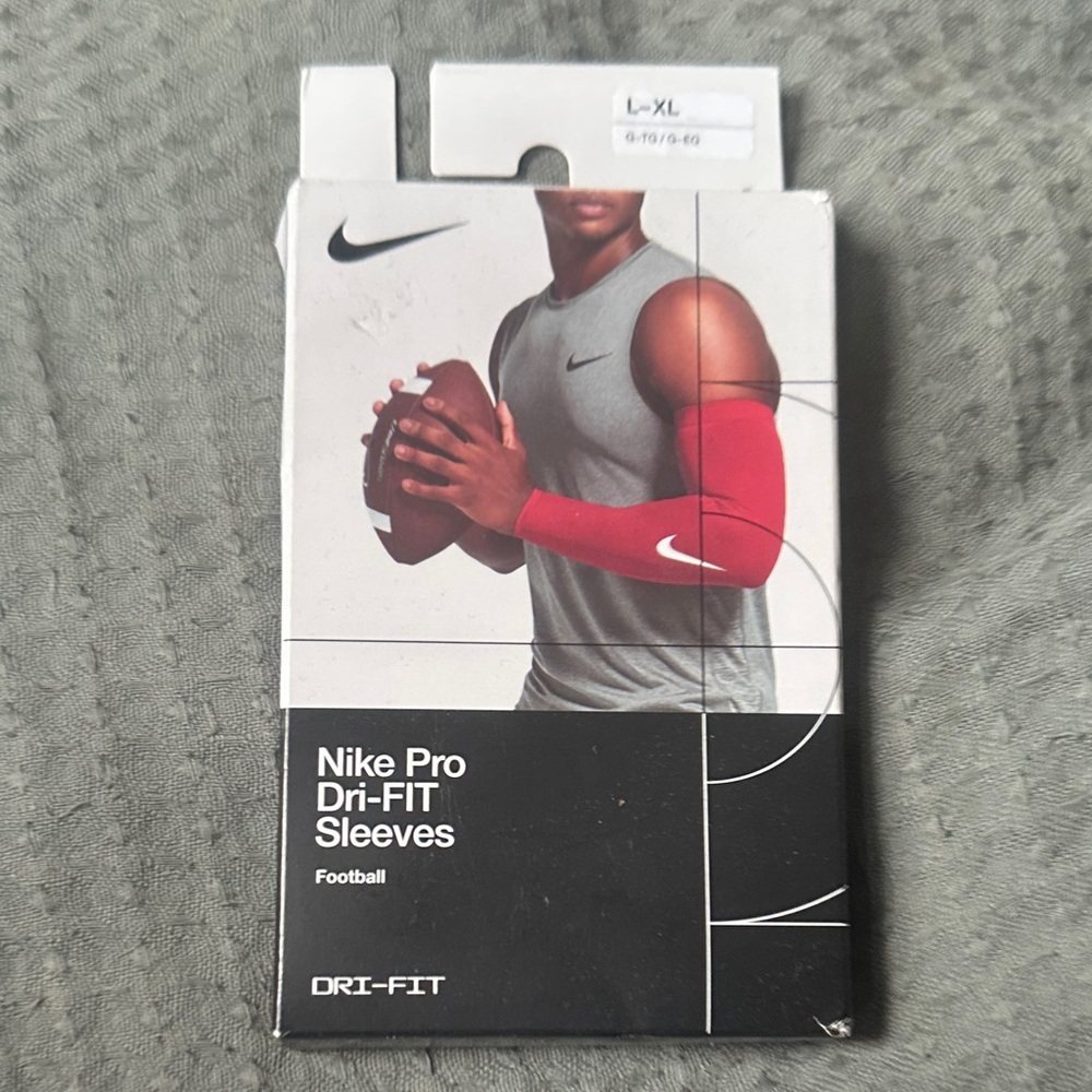 Nike Red Pro Dri-FIT Football Arm Sleeve